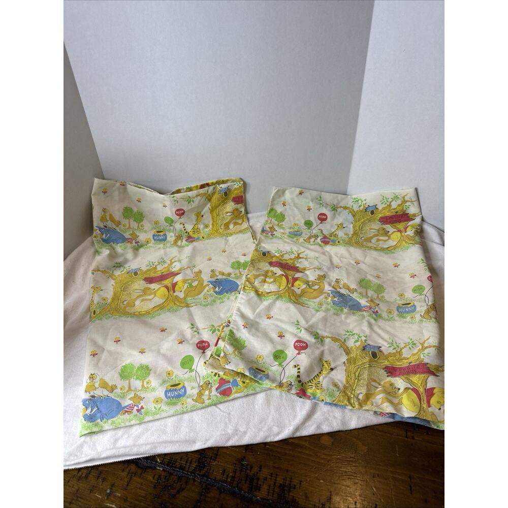 Vintage Sears Perma-Prest Winnie the Pooh toddler crib 2 pillowcases Disney